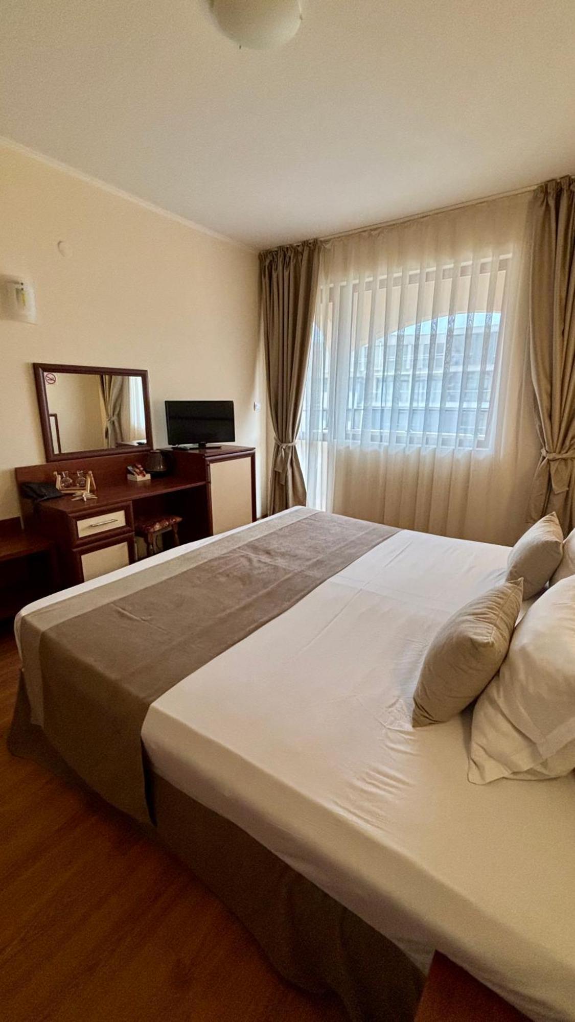 Hotel Sea Vista Sveti Vlas Εξωτερικό φωτογραφία